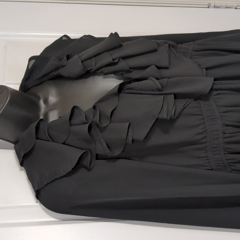 Abercrombie And Fitch Black Ruffle Mini Dress NEW Size MT - Picture 3 of 13